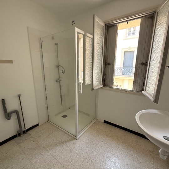 Annonces NARBONNE : Immeuble | NARBONNE (11100) | 135 m2 | 315 000 &euro; 