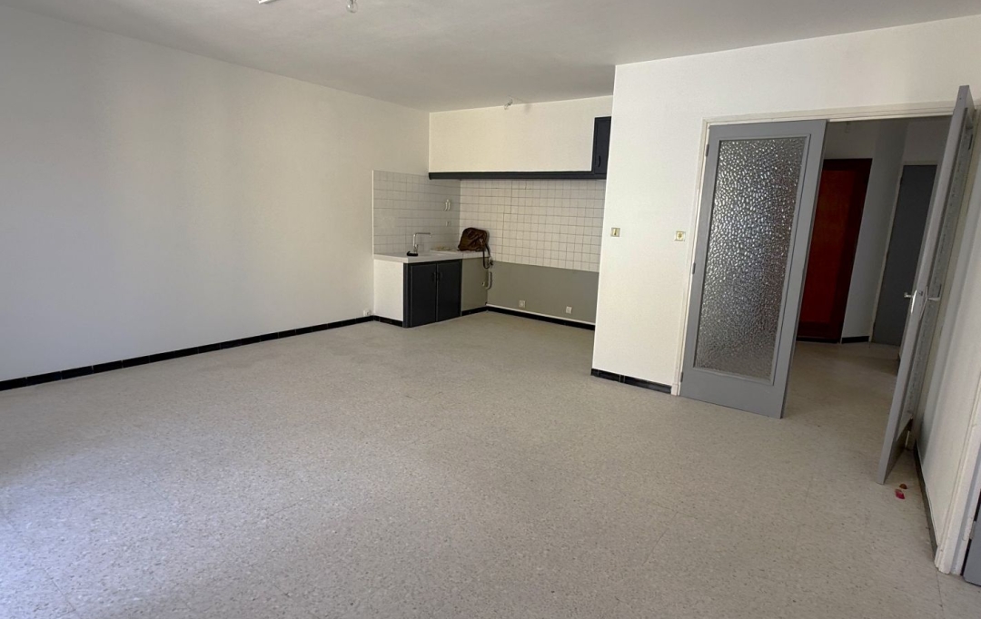 Annonces NARBONNE : Immeuble | NARBONNE (11100) | 135 m2 | 315 000 &euro; 