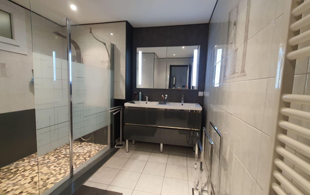 Annonces NARBONNE : Autres | SAINT-MARCEL-SUR-AUDE (11120) | 215 m2 | 335 000 &euro; 